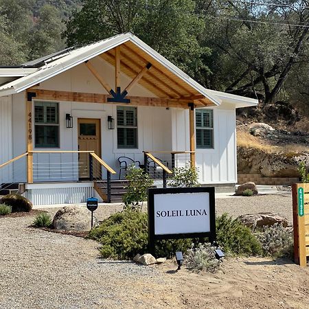 Soleil Luna 2 Miles From Sequoia Park Entrance Три-Риверс Экстерьер фото